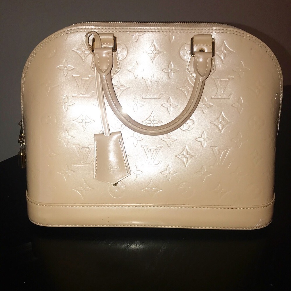 Louis Vuitton Alma